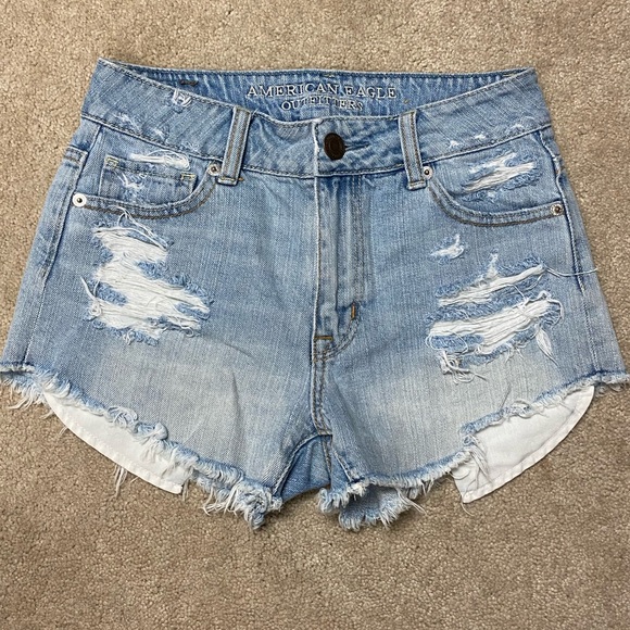 American Eagle Outfitters Pants - American Eagle light wash jean shorts